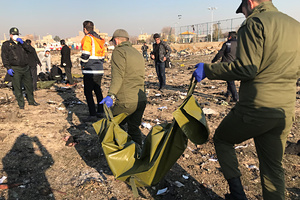 Украинский самолет разбился в Иране Погибли все 167 пассажиров и девять членов экипажа