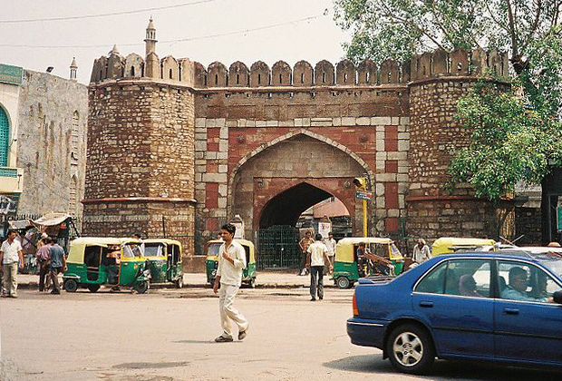 Ворота Turkman Gate 