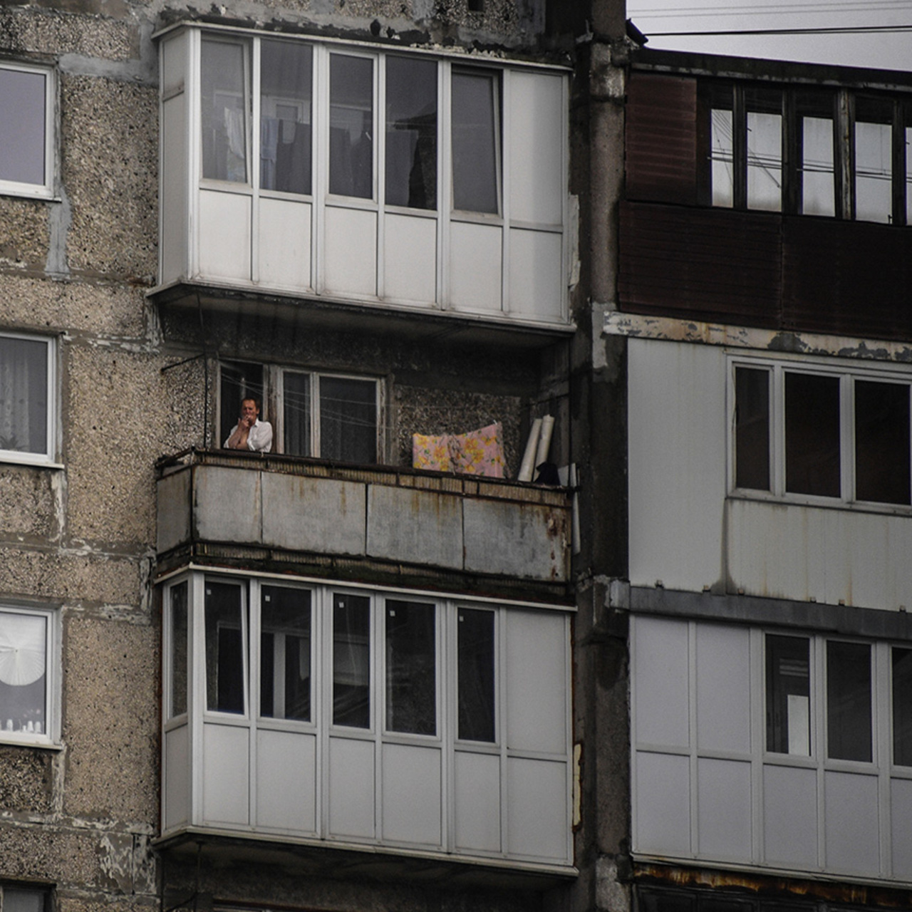 Остекление балконов в петербурге