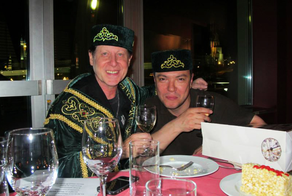 Два татарина! С Клаусом Майне (Scorpions) в Казани во время тура по России