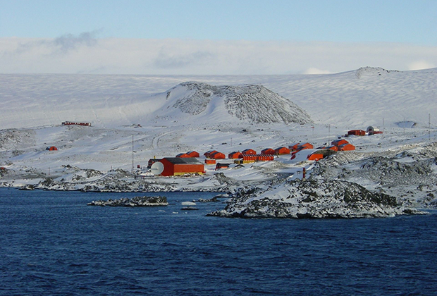 Антарктическая станция Эсперанса 