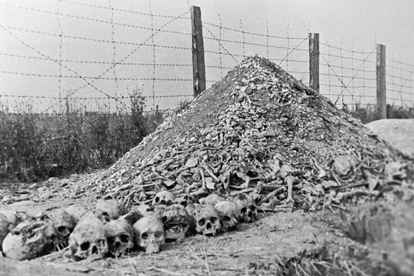 Останки погибших в концлагере Майданек