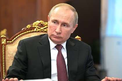 Путин поручил ужесточить наказание за оскорбления