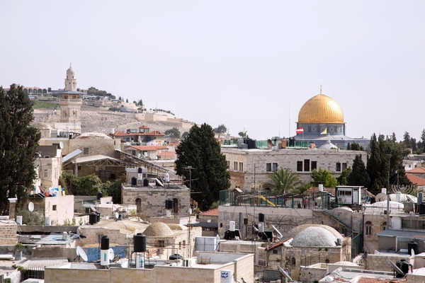 Вид на Храмовую гору и мечеть Куббат-Ас-Сахра в Иерусалиме