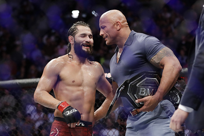 «Главному негодяю» UFC устроят бой за чемпионский пояс