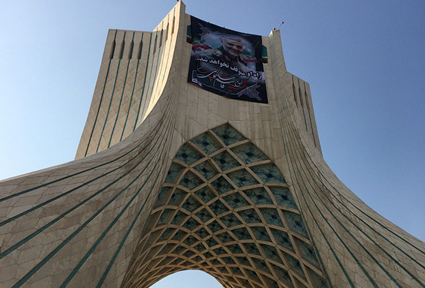Башня Свободы в Тегеране