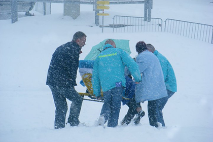 Врач помог умирающей паре последний раз увидеть снег