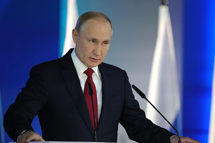 Политику Путина объяснили думами о будущем России