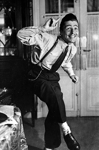 Стиляга танцует модный танец зазу, 1943 год