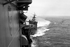 «Мы понимали, что можем погибнуть» В шаге от войны: как 32 года назад советский корабль протаранил американский крейсер у берегов Крыма