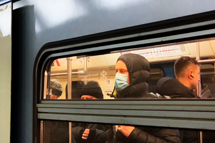 Изучены микробы в московском метро