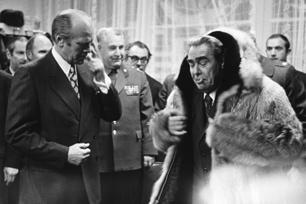 Джеральд Форд и Леонид Брежнев на саммите во Владивостоке, 1974 год