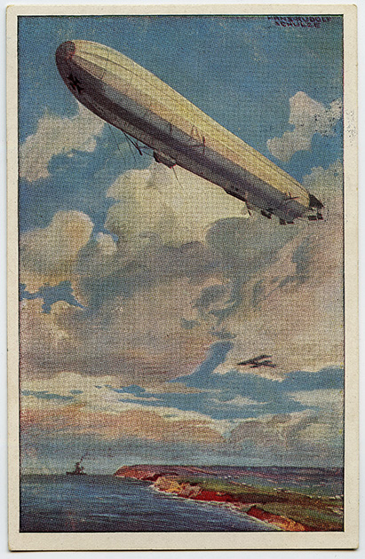 Цеппелин над Ла-Маншем. Немецкая открытка выпуска 1914-1917 годов 
