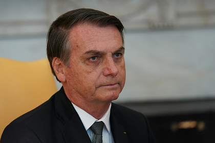 Президент Бразилии опроверг свое заражение коронавирусом