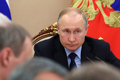 Путин анонсировал выпуск первого портативного теста на коронавирус