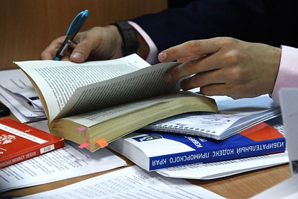 Язык российских законов посчитали в десять раз сложнее литературного