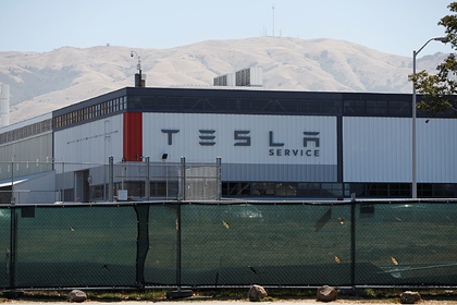 В США закроют главную фабрику Tesla