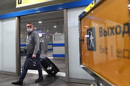 Более 15 тысяч россиян вернули в Россию из охваченных коронавирусом стран