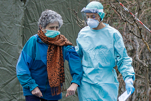 «Наши больницы на грани. Мест в реанимации не хватит» Италия бьет рекорды по смертям от коронавируса. Всеобщий карантин не помогает
