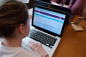 Жизнь московских школ на дистанционке Учителя рассказывают, как проходит первая неделя онлайн-образования