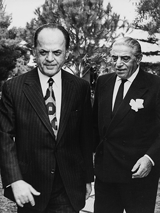 Георгиос Пападопулос и миллиардер Аристотель Онассис, 1975 год