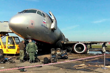 Пилот SSJ-100 пойдет под суд за сгоревший в Шереметьево самолет