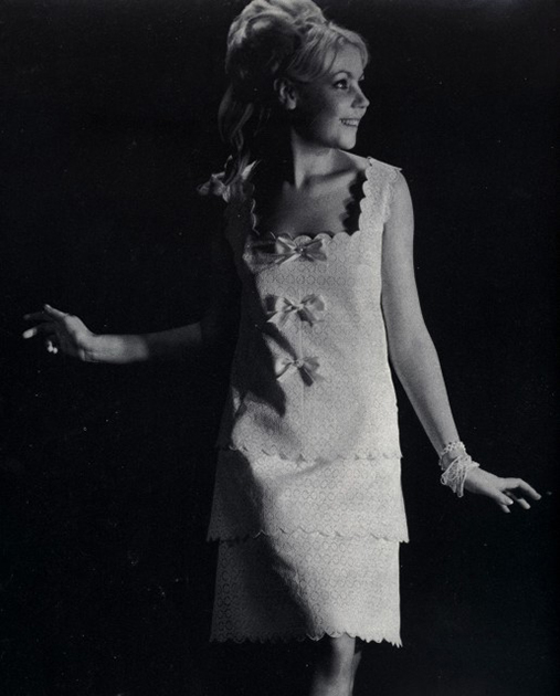 Мила Романовская в съемке для «Журнала Мод», 1967 год