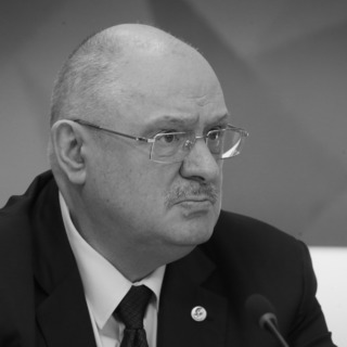 Евгений Микрин