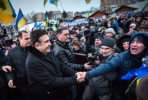 7 декабря 2013 года. Саакашвили на Евромайдане