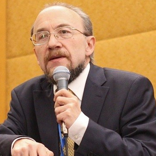 Олег Зайратьянц