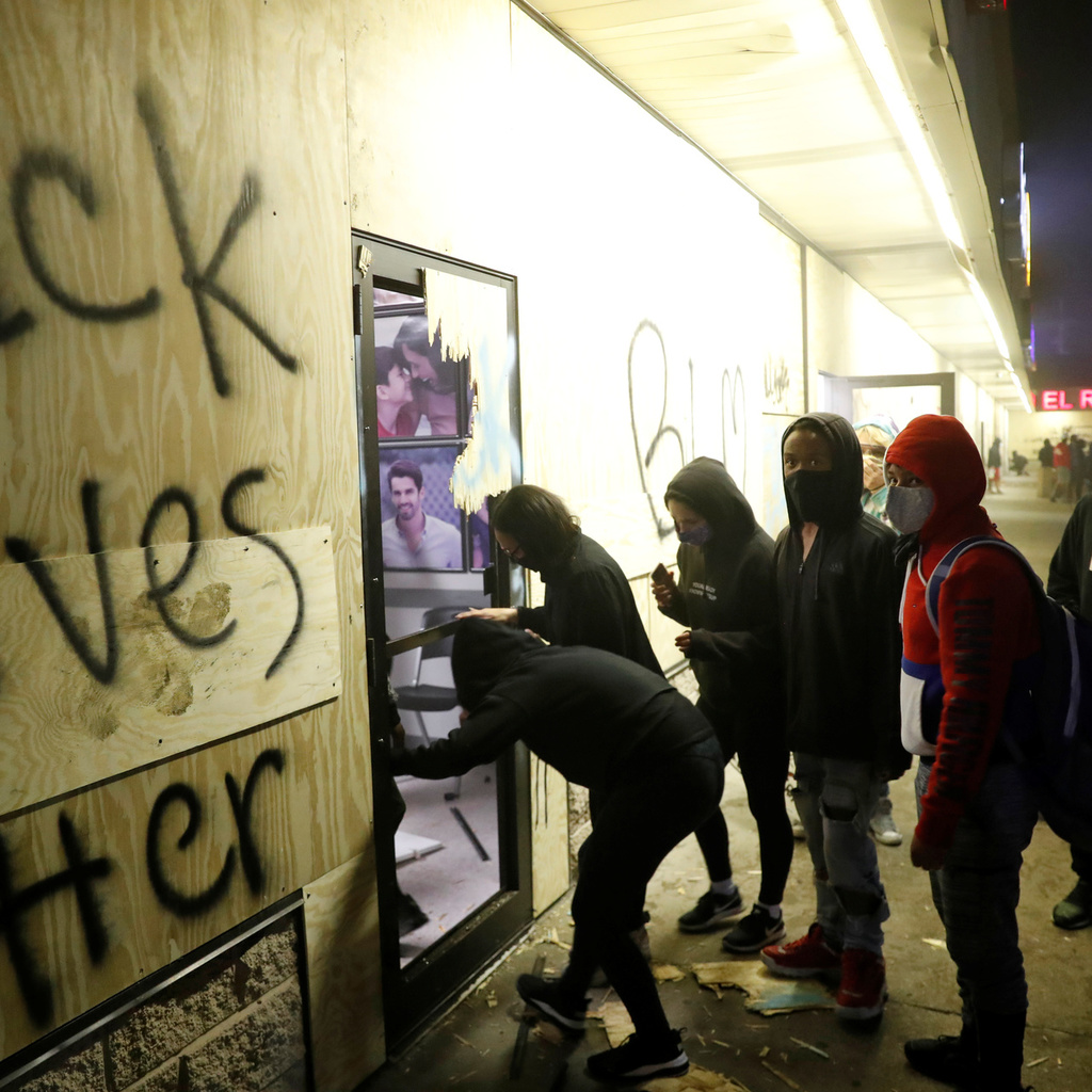 square_1024_fa999daa0e9cd4720d75b9bbbd63