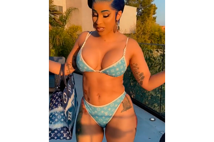 Latina Bikini Video