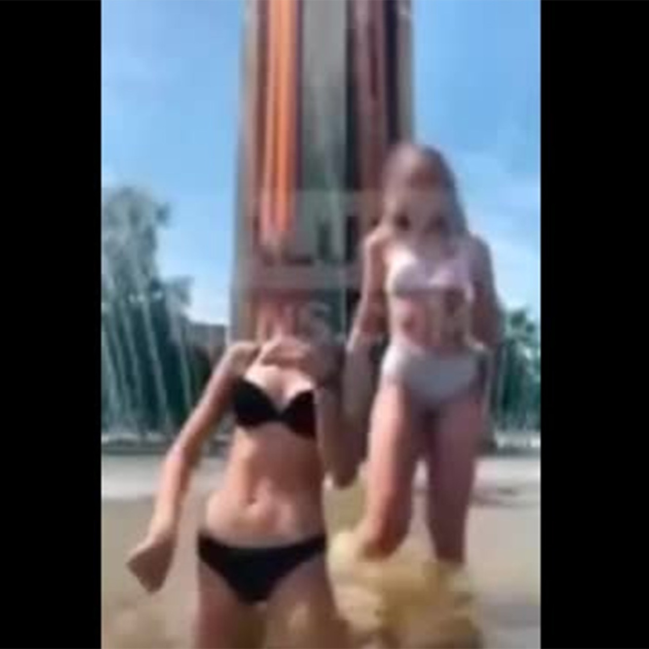 Красивые Девушки В Нижнем Белье Танцуют Видео