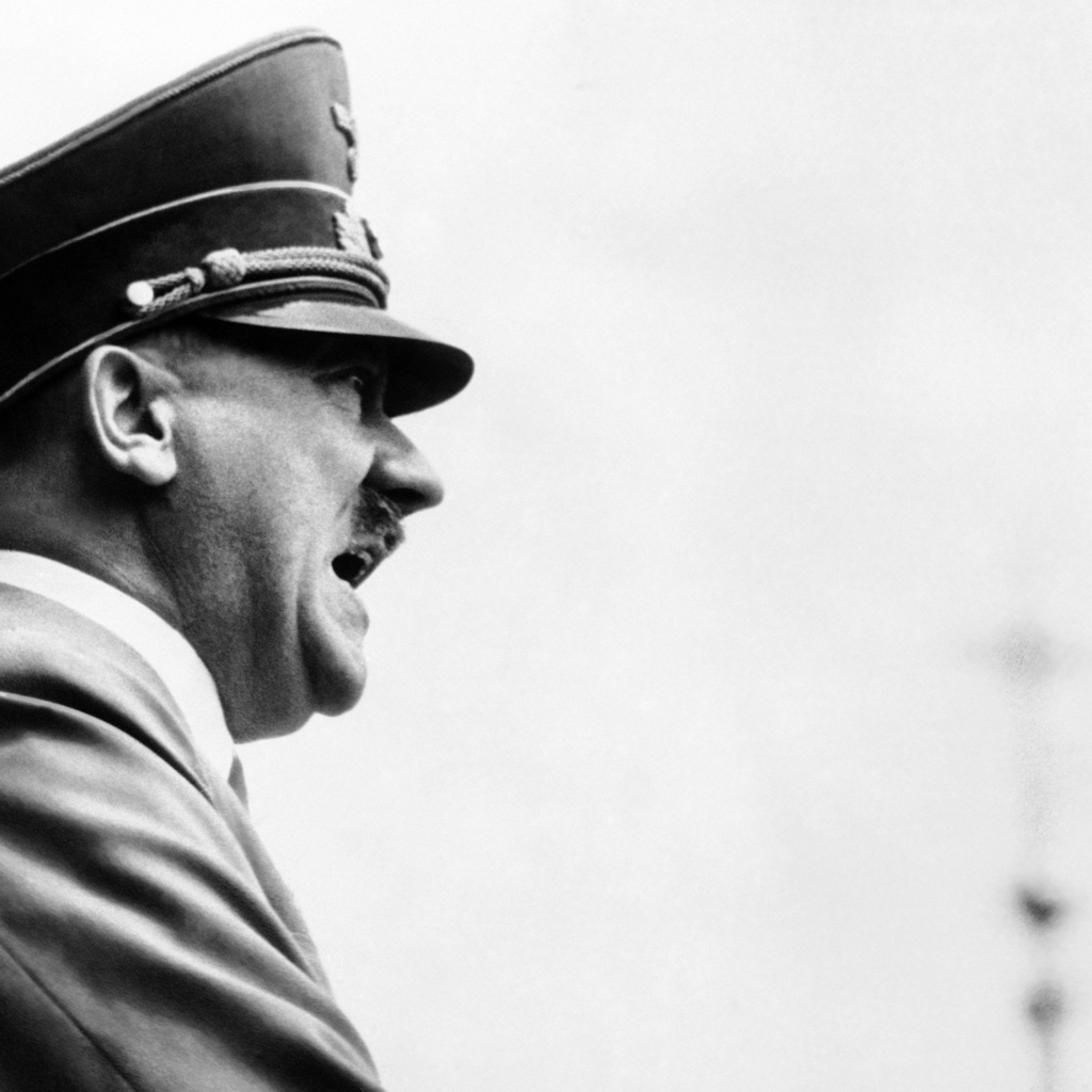 Путин Гитлер Фото