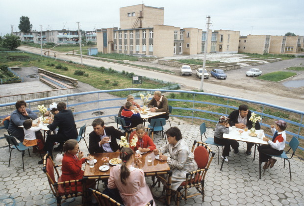 Безалкогольное кафе в Смоленской области, 1985 год