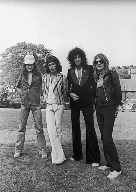 Группа Queen, 1975 год