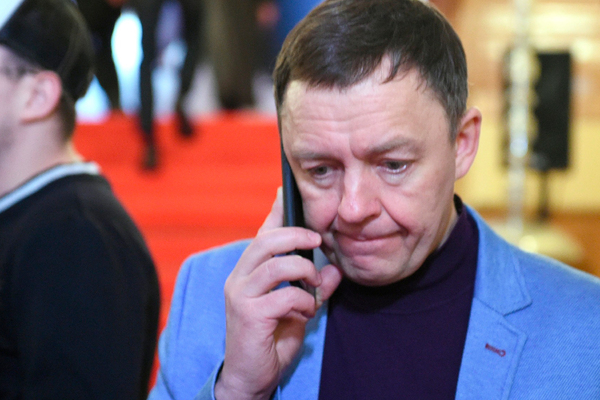 Сергея Нетиевского обвинили в краже 173 миллионов рублей у «Уральских пельменей»