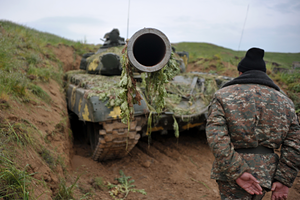Под обстрелом Зачем мог понадобиться конфликт на армяно-азербайджанской границе