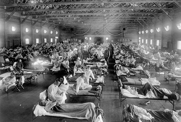 Американский военный госпиталь, 1918 год. Больных становится все больше и больше