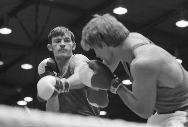 Вячеслав Лемешев удивлял американцев нокаутами Советский боксер обладал мощным ударом, в 23 года стал олимпийским чемпионом