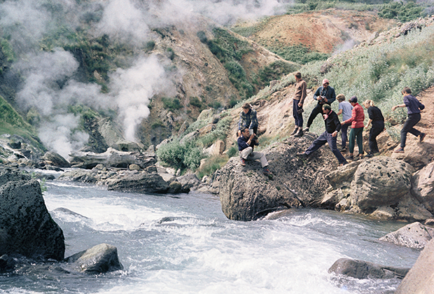Группа наблюдателей в Долине гейзеров, 1968 год