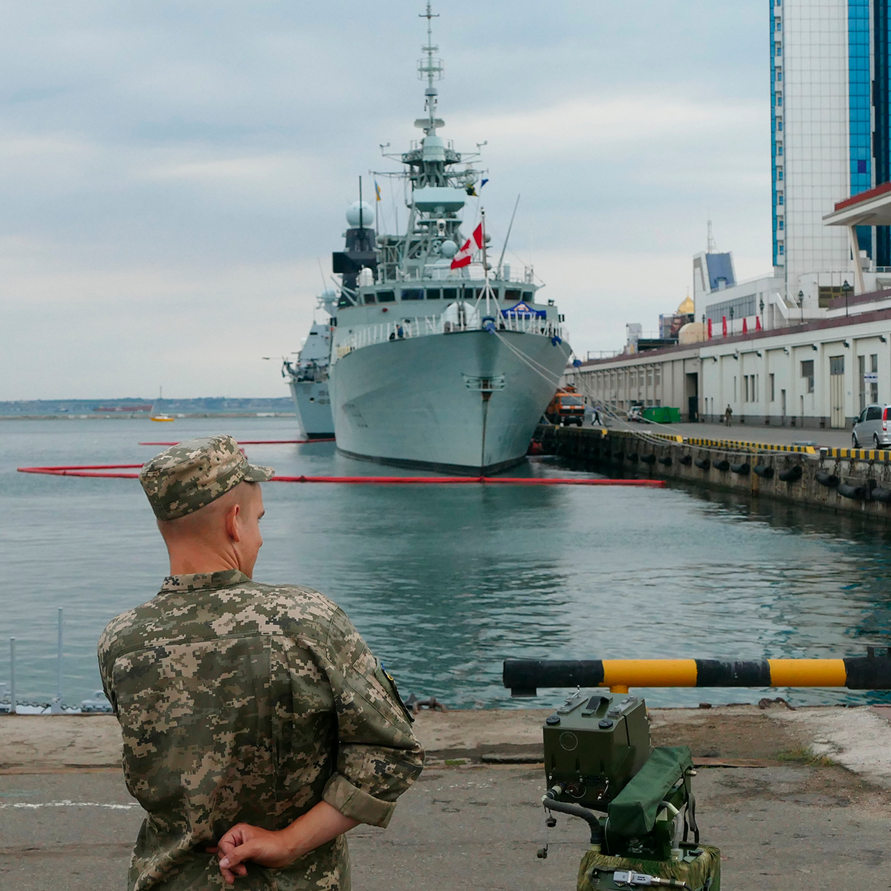 Одессу взяли российские. Адмирал Украины. Российские войска у Олессы. Россия взяла Одессу.