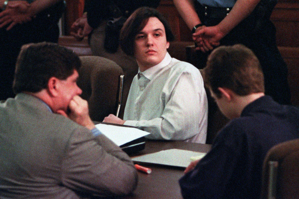 Дэмьен Эколс на суде в 1994 году