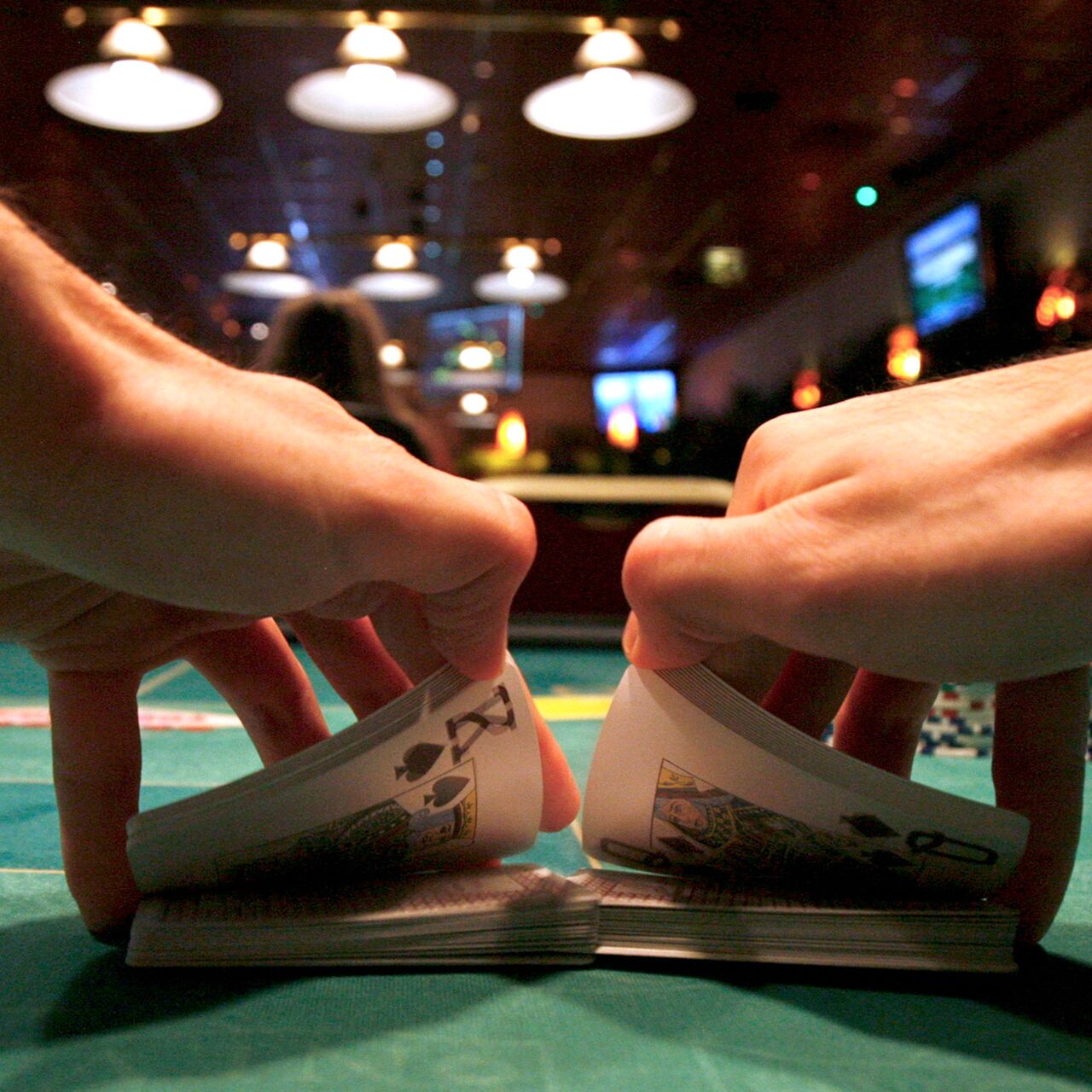 Как обдурить онлайн казино играть карты в дурака в майл ру