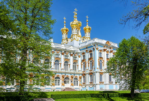 Дворцовая церковь Екатерининского дворца