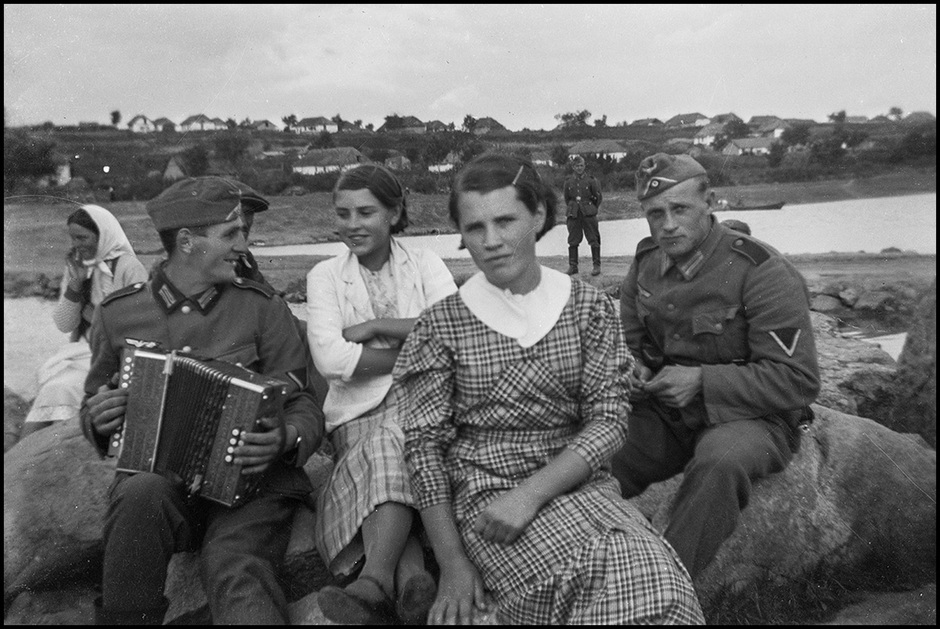 Кривой Рог — Каменское, Украина, 1941-1942 годы
