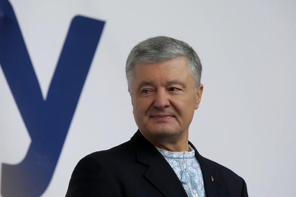 Петр Порошенко                      