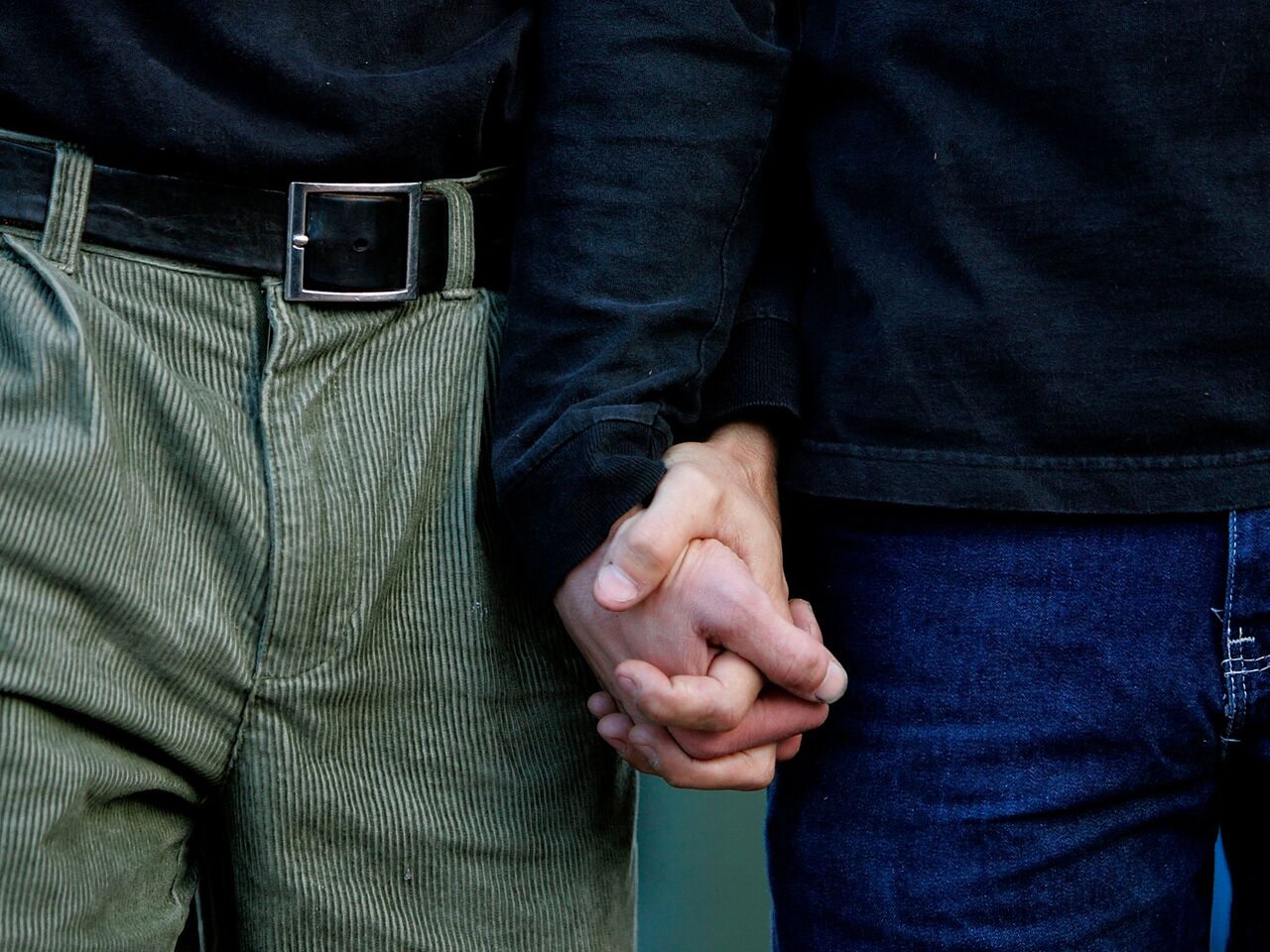 Женатый мужчина сходил на свидание с геем и решил оставить семью: Интернет:  Интернет и СМИ: Lenta.ru