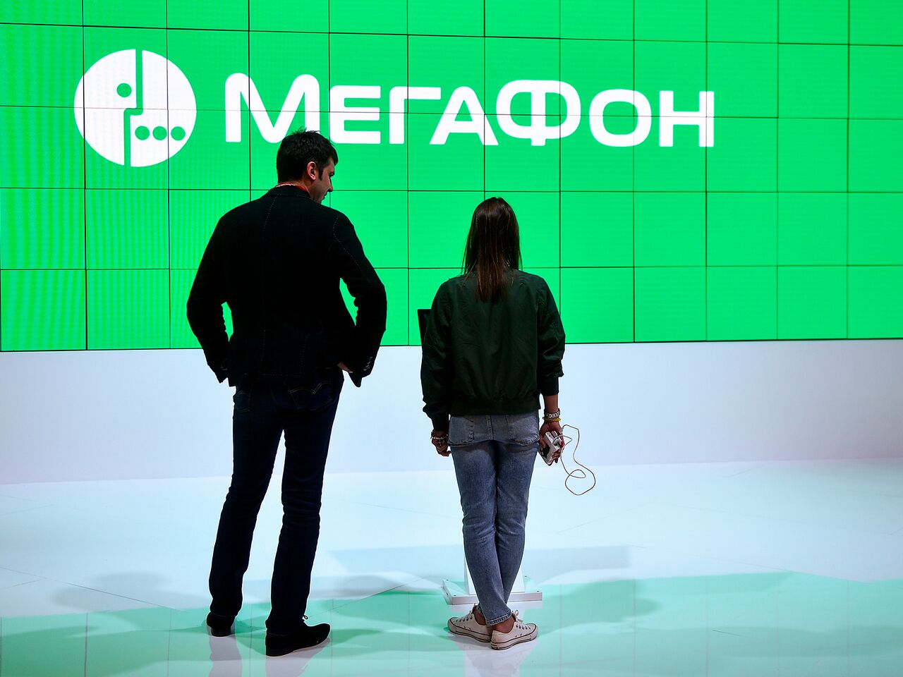 МегаФон» запустил продажу сим-карт в Яндекс.Лавке: Бизнес: Экономика:  Lenta.ru