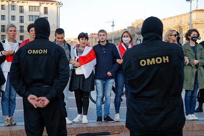 В Минске снова начали задерживать протестующих и журналистов